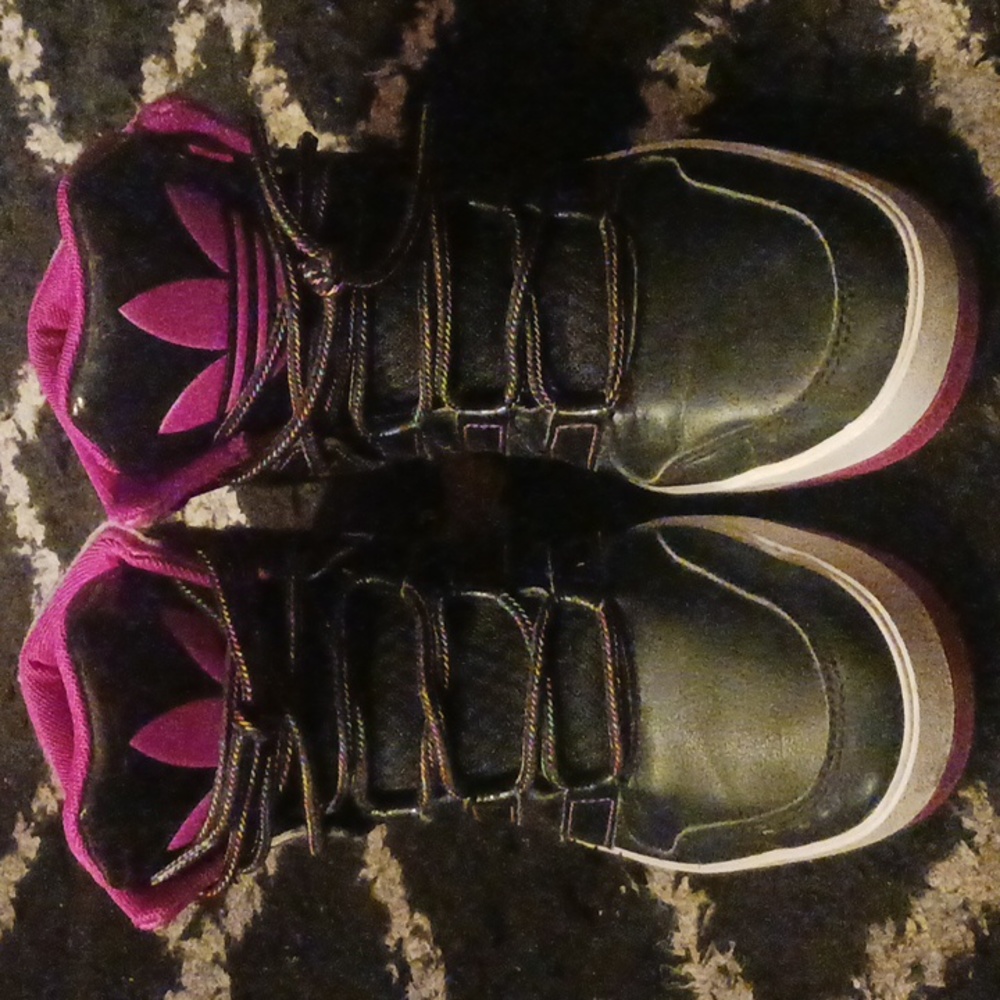 💜🖤High Top Adidas